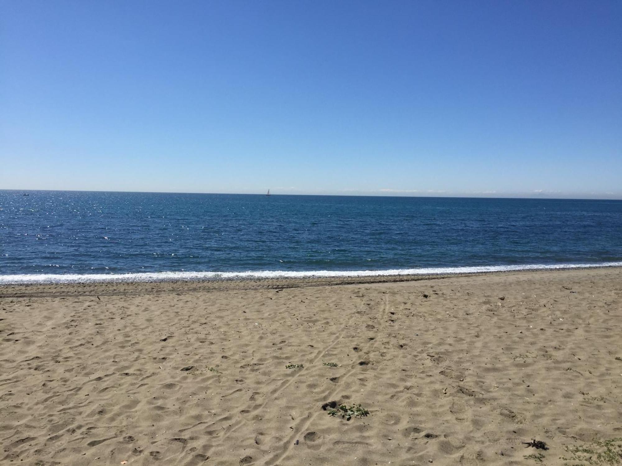 Beachside Apartman Estepona Kültér fotó