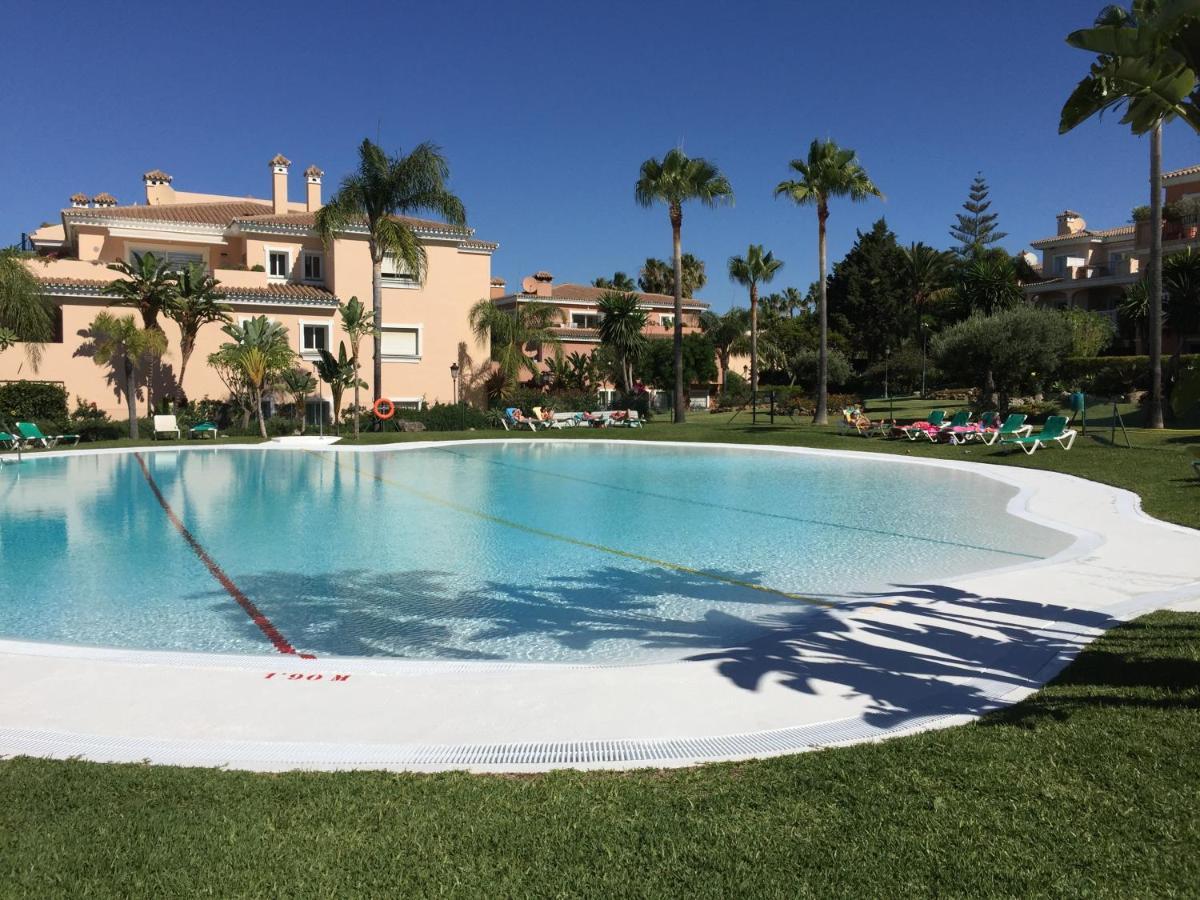 Beachside Estepona Kültér fotó