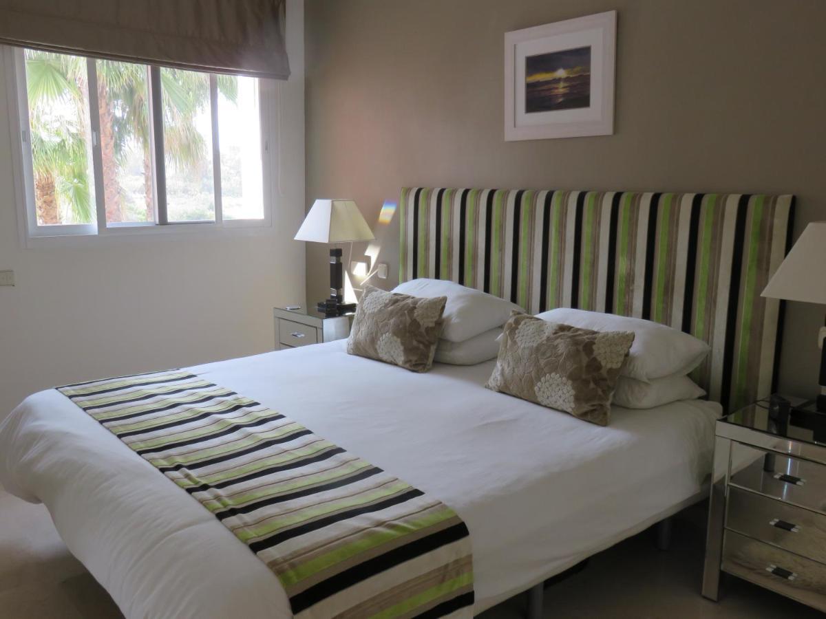 Beachside Apartman Estepona Kültér fotó